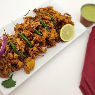 Pakora (veg/Onion)